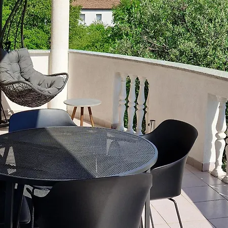 Awesome In With Kitchen