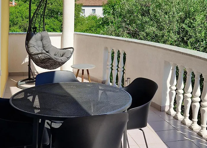 Awesome In With Kitchen